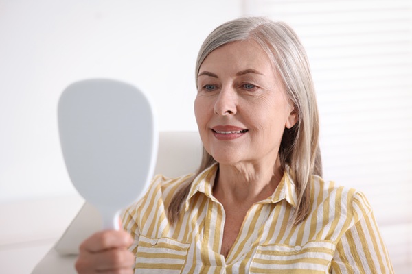 Signs It Is Time To Replace A Dental Implant Restoration